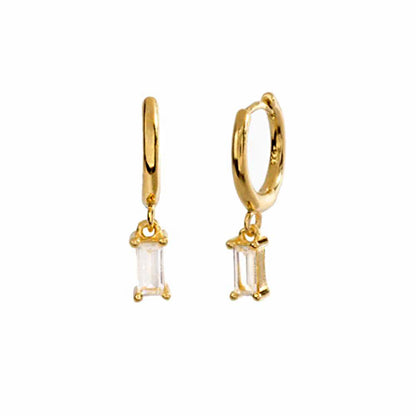 Dangling Baguette Earrings in Gold
