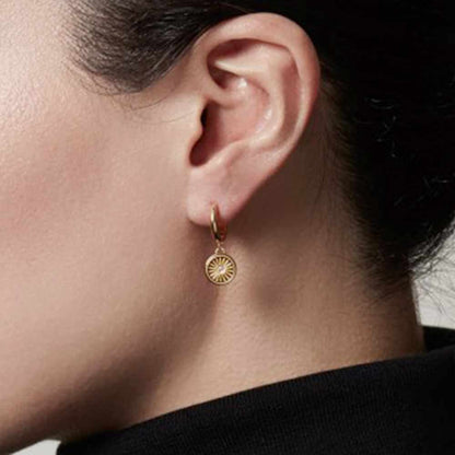 Sonny Dangle Earrings in Gold