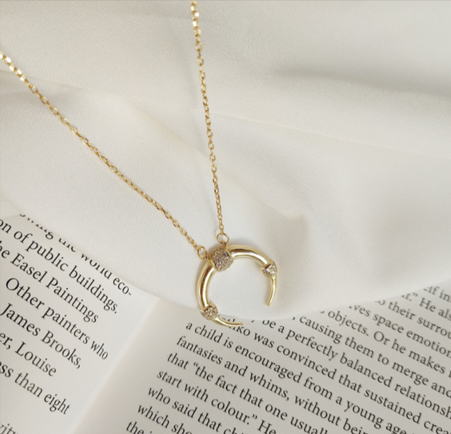 Horn Crescent Necklace in Gold