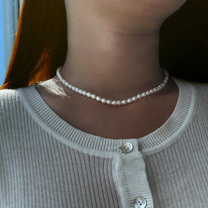 Pearl Necklace in Gold