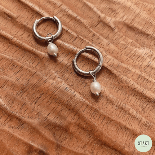 Pearl Drop Earrings in Silver