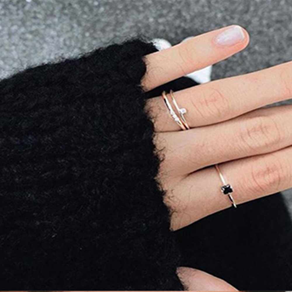 Solitaire Gemstone Ring in Silver