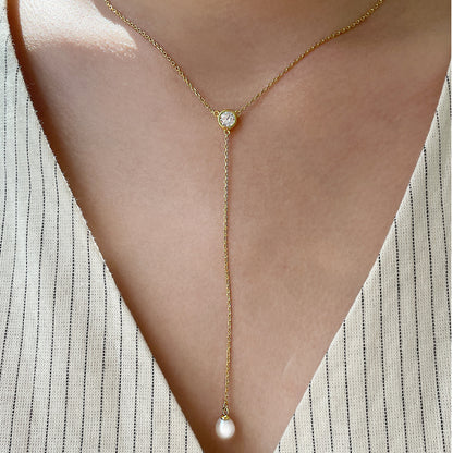 Pearl Drop Necklace in Gold
